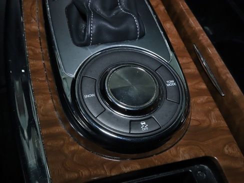Used 2018 INFINITI QX80 2WD w/ Driver Assistance Package image 30