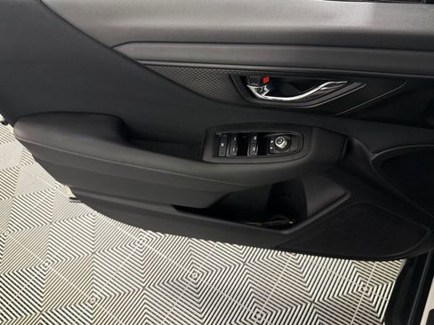 Used 2025 Subaru Outback Premium image 26