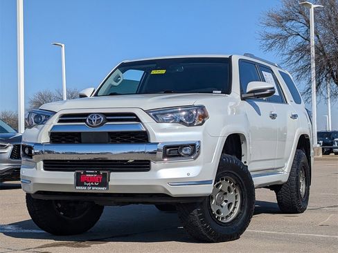 Used 2021 Toyota 4Runner Limited image 2