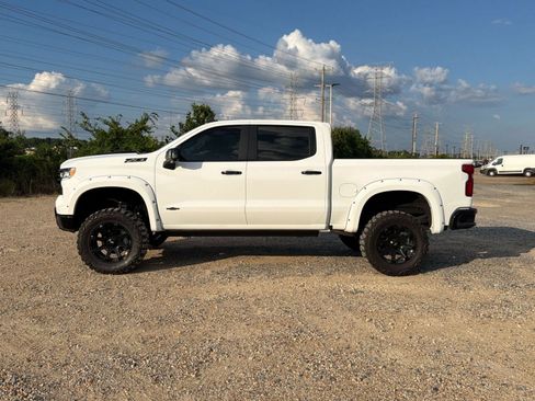 Used 2026 Chevrolet Silverado 1500 LT Trail Boss w/ Safety Package AWD/4WD image 2