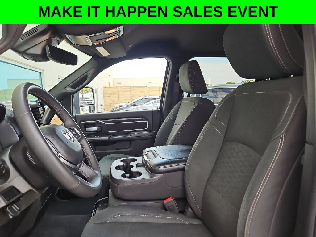 Used 2025 RAM 2500 Big Horn AWD/4WD image 9