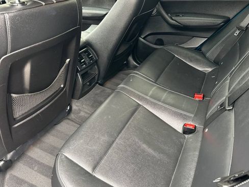 Used 2018 BMW X4 M40i AWD/4WD image 12