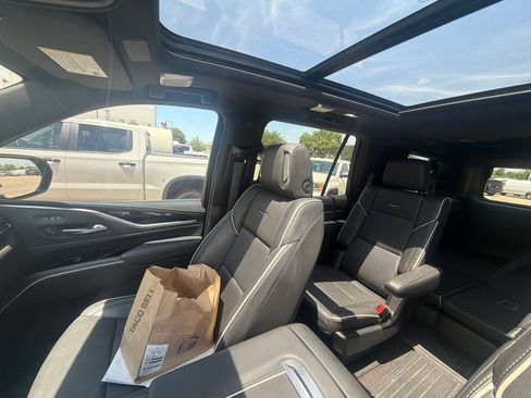 Used 2022 Cadillac Escalade Sport w/ Touring Package AWD/4WD image 4