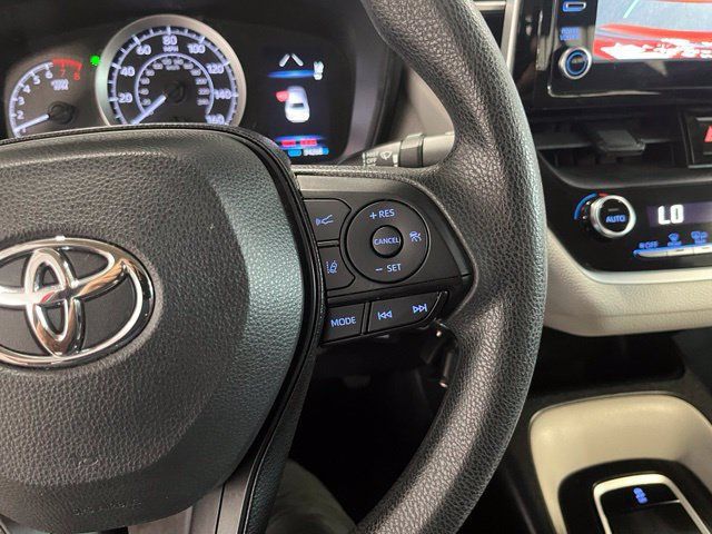 Used 2020 Toyota Corolla LE w/ Carpet Mat Package (TMS) FWD image 28