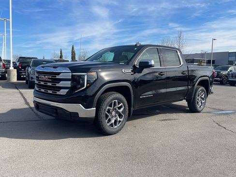New 2026 GMC Sierra 1500 SLE w/ X31 Off-Road Package AWD/4WD image 3
