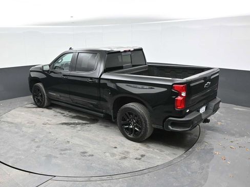 Used 2025 Chevrolet Silverado 1500 High Country w/ Midnight Edition AWD/4WD image 32