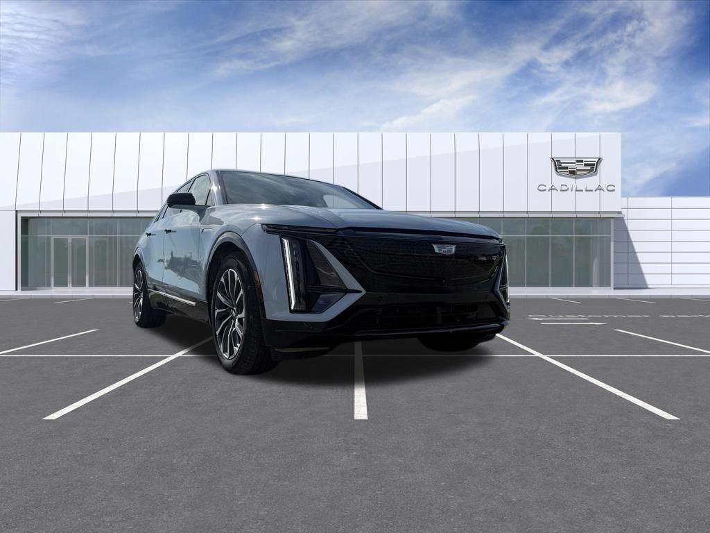 Certified 2024 Cadillac Lyriq Sport w/ LPO, Floor Liner Package AWD/4WD image 8