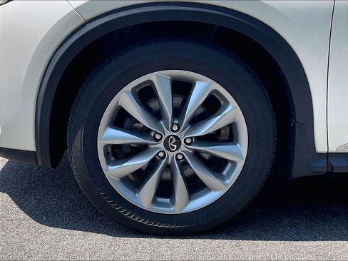 Used 2021 INFINITI QX50 Essential w/ Convenience Package AWD/4WD image 7