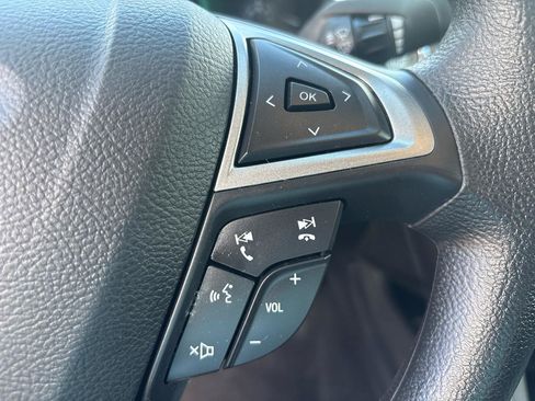 Used 2019 Ford Fusion SE FWD image 15