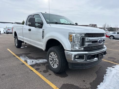 Used 2019 Ford F250 XLT w/ XLT Value Package image 7