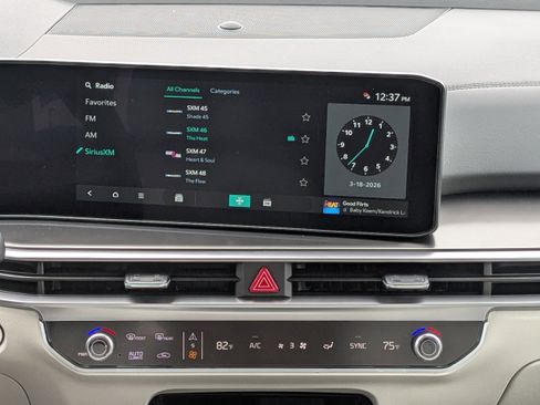 New 2026 Kia Sorento S FWD image 21