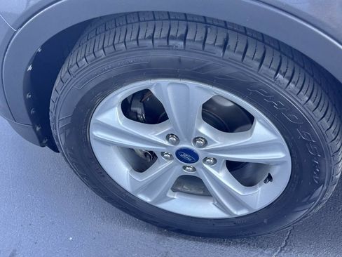Used 2015 Ford Escape SE FWD image 20