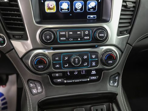 Used 2019 Chevrolet Tahoe Premier AWD/4WD image 16