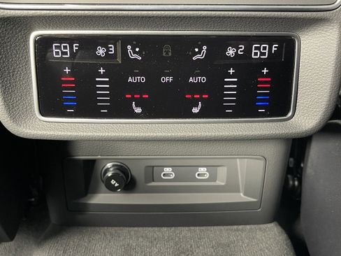 New 2025 Audi Q7 2.0T Premium Plus w/ Premium Plus Package image 37