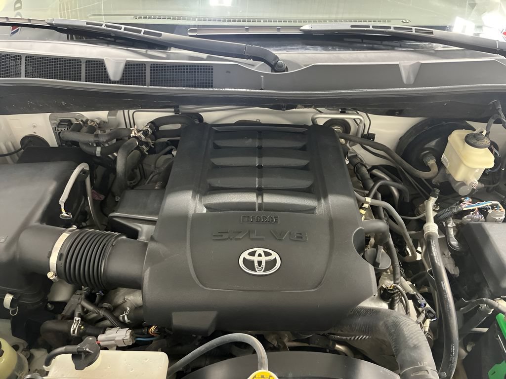 Used 2011 Toyota Sequoia Platinum AWD/4WD image 9