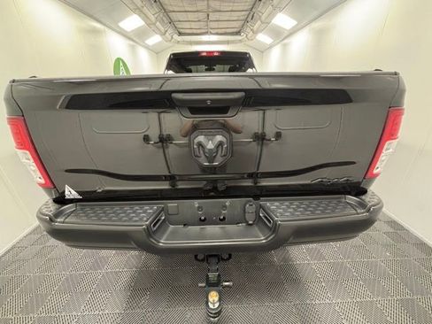 Used 2024 RAM 3500 Tradesman w/ Snow Chief Group AWD/4WD image 5