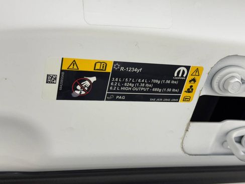 Used 2023 Dodge Challenger R/T Scat Pack image 94