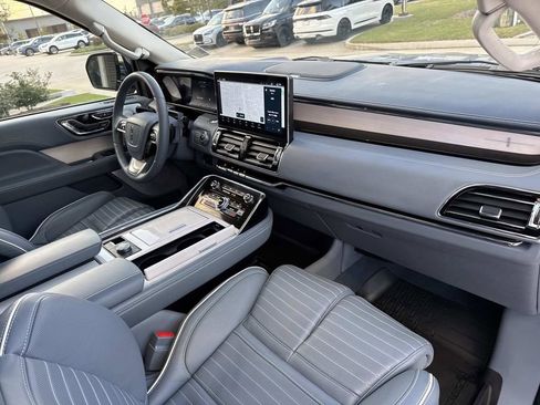 Used 2024 Lincoln Navigator Black Label AWD/4WD image 14