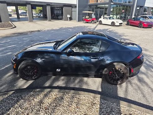 Certified 2024 MAZDA MX-5 Miata RF Club w/ Weather Package RWD image 3