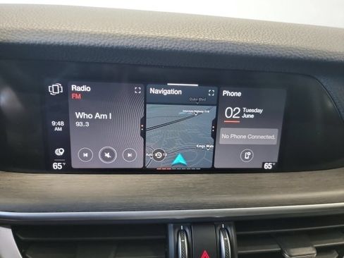 Used 2021 Alfa Romeo Stelvio Ti AWD/4WD image 22