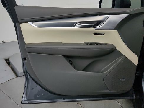 Used 2021 Cadillac XT5 Premium Luxury w/ LPO, Floor Liner Package FWD image 16