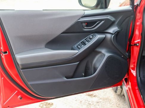 New 2025 Subaru Crosstrek 2.0i Premium image 18