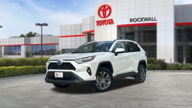 Certified 2023 Toyota RAV4 XLE Premium AWD/4WD image 1
