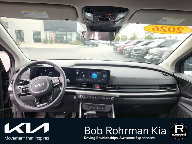 Used 2026 Kia Carnival SX w/ SX Dark Edition Package FWD image 11