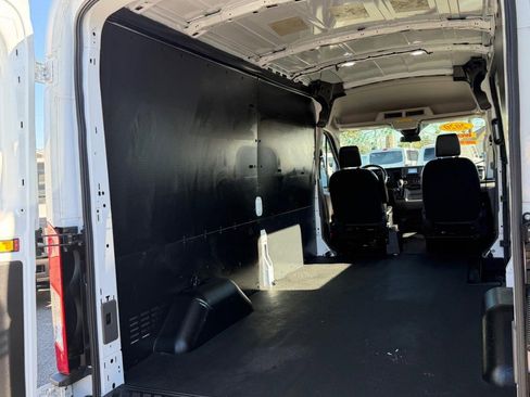 Used 2020 Ford Transit 250 Medium Roof w/ Load Area Protection Package image 16