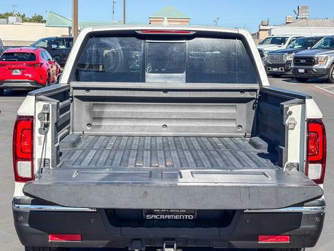 Used 2018 Honda Ridgeline RTL-E image 27