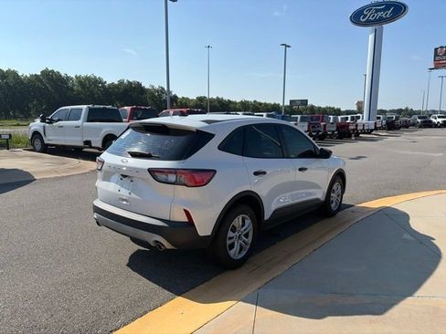 Used 2022 Ford Escape S FWD image 5