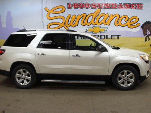 Used 2015 GMC Acadia SLE AWD/4WD image 1