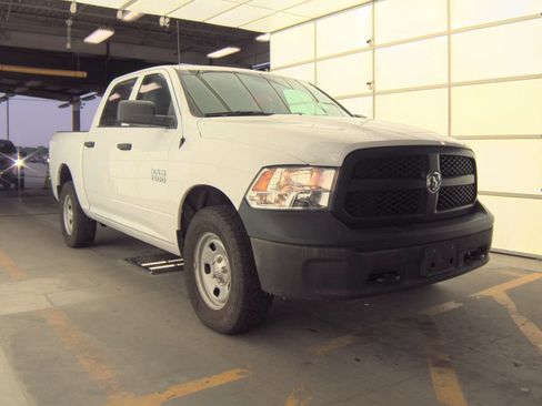 Used 2018 RAM 1500 Tradesman w/ Popular Equipment Group AWD/4WD image 6
