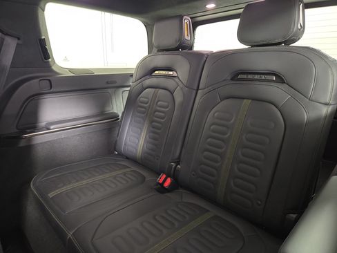 Used 2024 Rivian R1S Adventure AWD/4WD image 22