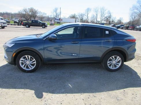 New 2026 Buick Envista Preferred image 9