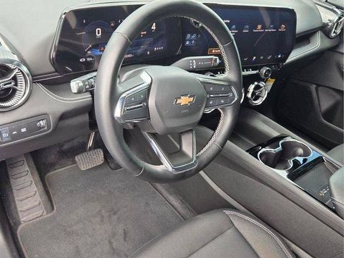 Certified 2024 Chevrolet Blazer EV LT AWD/4WD image 11