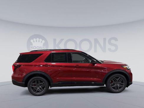 New 2026 Ford Explorer ST w/ Sun And Sound Package AWD/4WD image 8