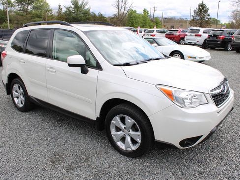 Used 2015 Subaru Forester 2.5i Premium w/ Popular Package #1 AWD/4WD image 4