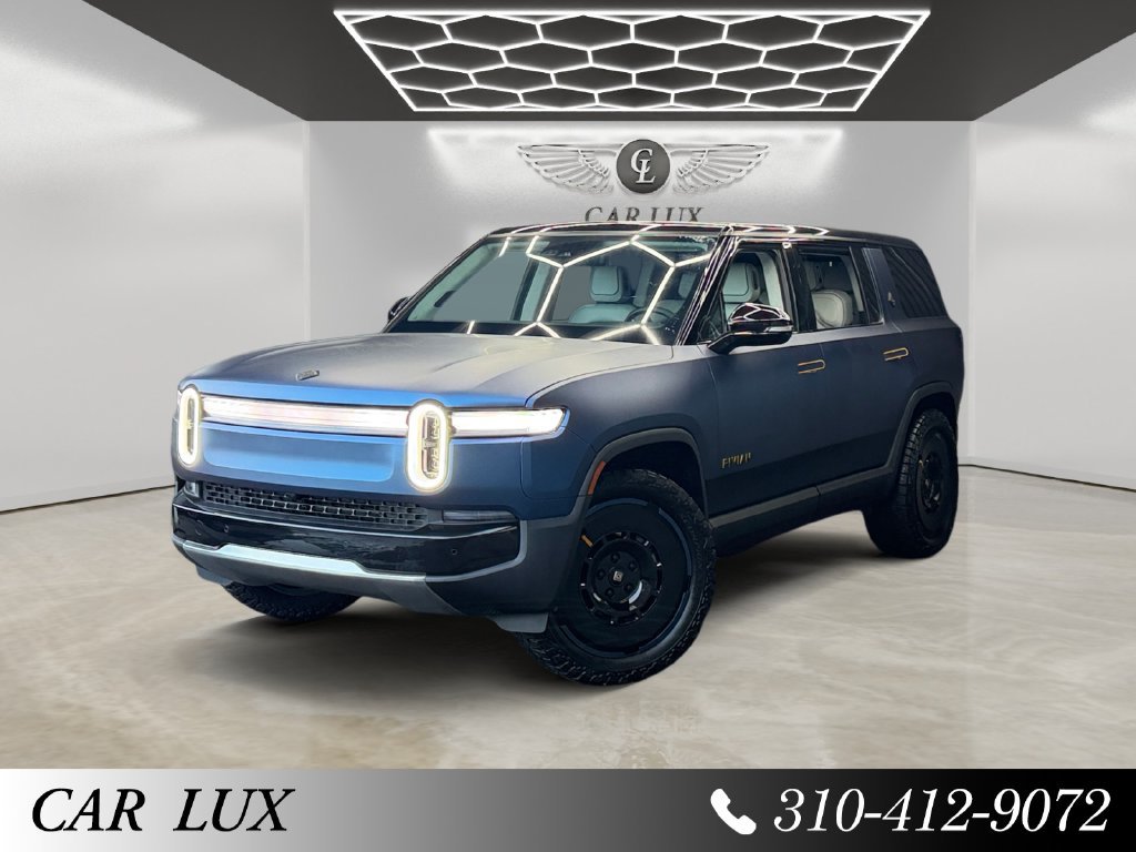 Used 2025 Rivian R1S Adventure Dual AWD/4WD image 1