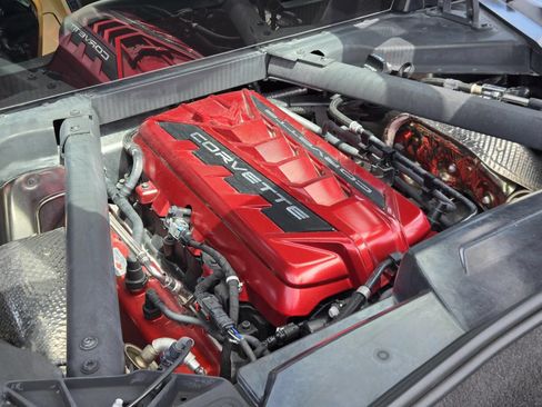 Used 2021 Chevrolet Corvette Stingray Premium Cpe w/ Battery Protection Package RWD image 23