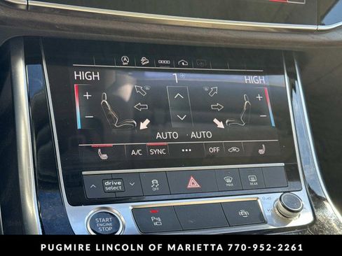 Used 2021 Audi Q7 3.0T Premium image 33