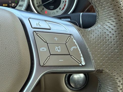 Used 2014 Mercedes-Benz CLS 550 4MATIC image 27