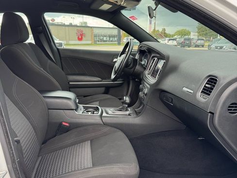 Used 2023 Dodge Charger SXT image 9