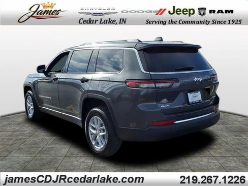 New 2025 Jeep Grand Cherokee L Laredo image 3