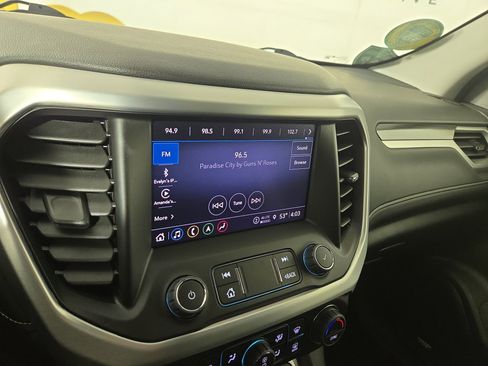 Certified 2023 GMC Acadia SLT image 20