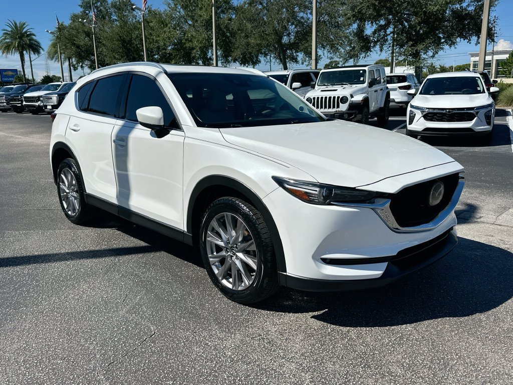 Used 2019 MAZDA CX-5 Grand Touring w/ GT Premium Package FWD image 3