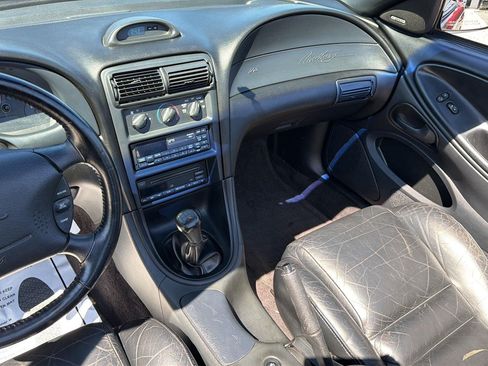 Used 1995 Ford Mustang GT RWD image 24