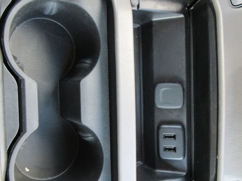 Used 2020 GMC Yukon XL Denali image 34