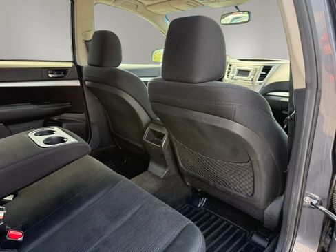 Used 2014 Subaru Outback 2.5i Premium AWD/4WD image 34