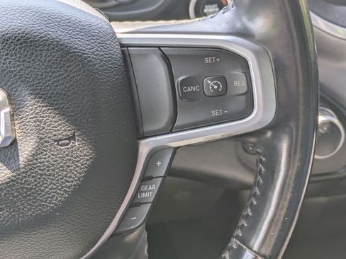Used 2021 RAM 1500 Big Horn AWD/4WD image 16